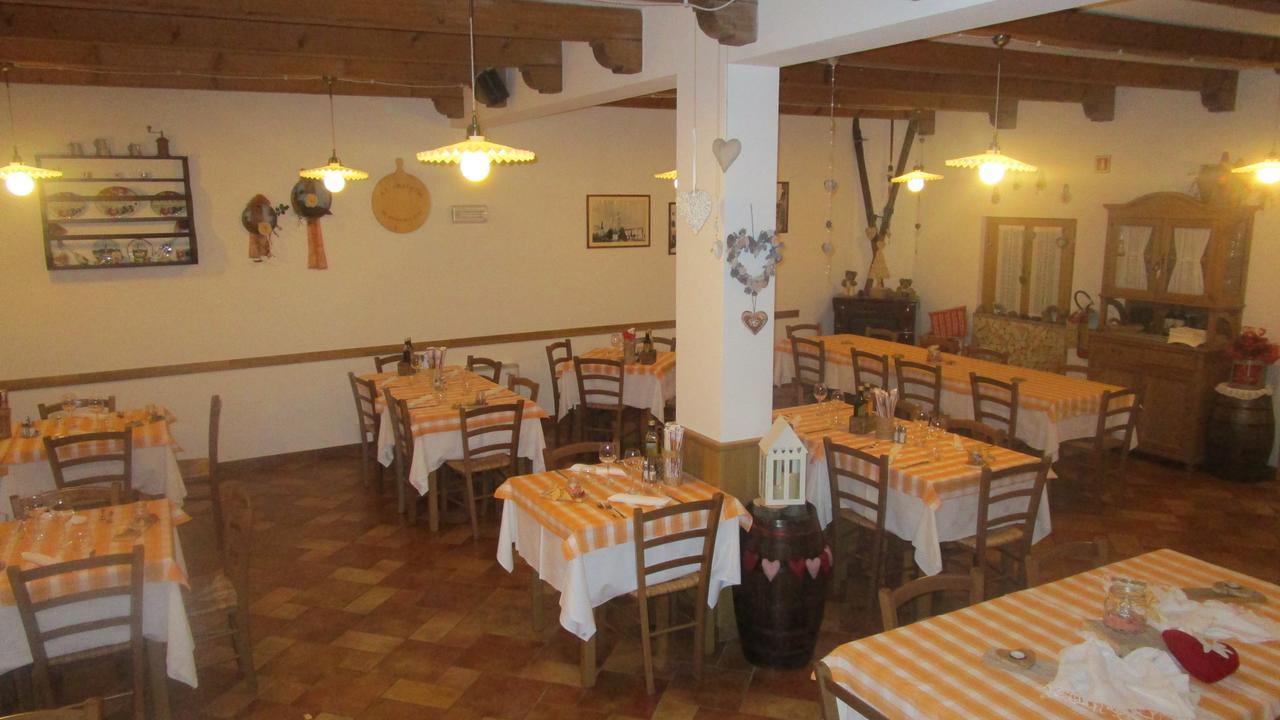 Al Castello Hotel Artegna Eksteriør billede