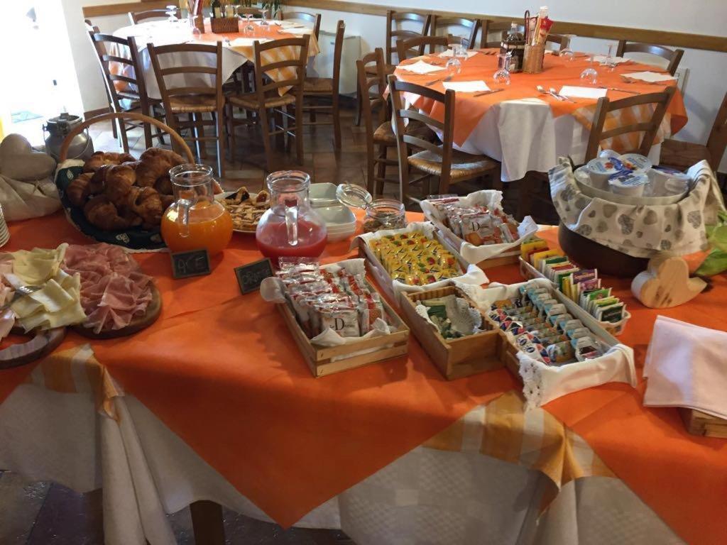 Al Castello Hotel Artegna Eksteriør billede